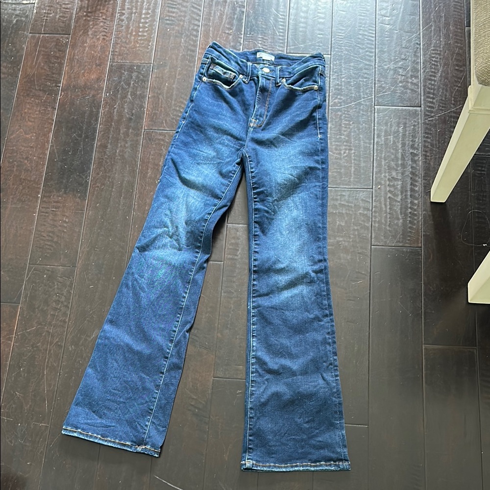 Good American Fits Everybody Jeans